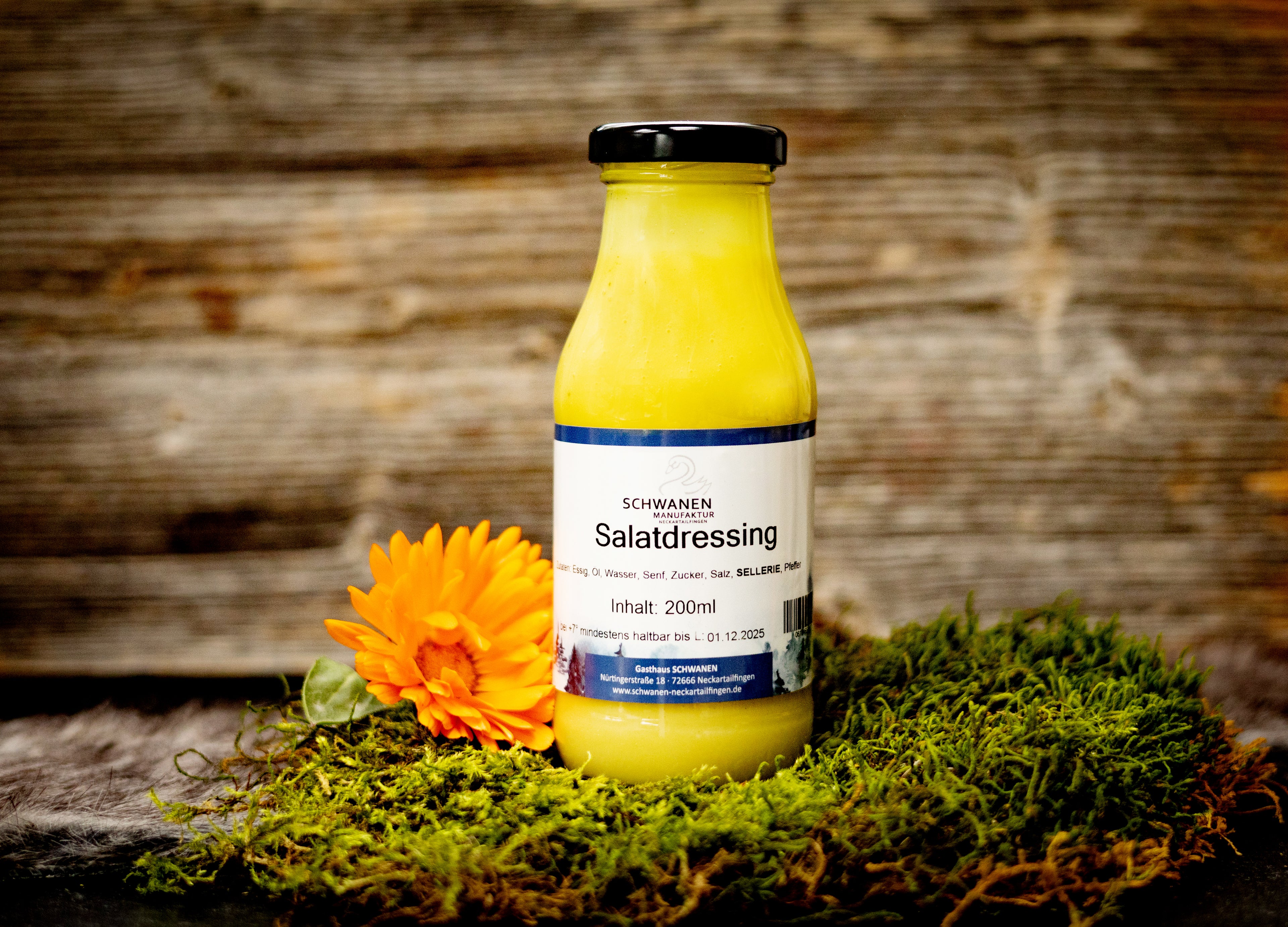 Salatdressing in der Flasche